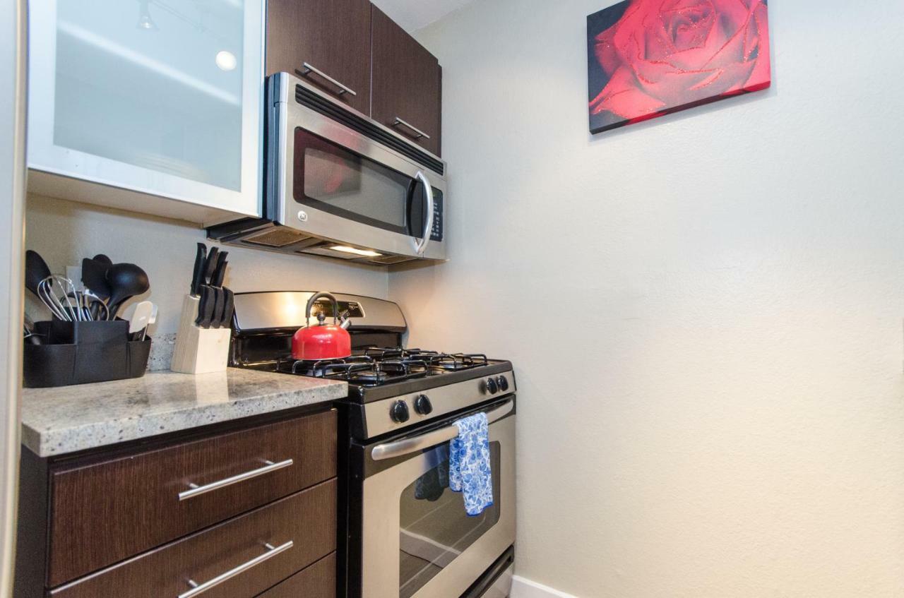 Hollywood Apartment With Balcony Los Angeles Luaran gambar