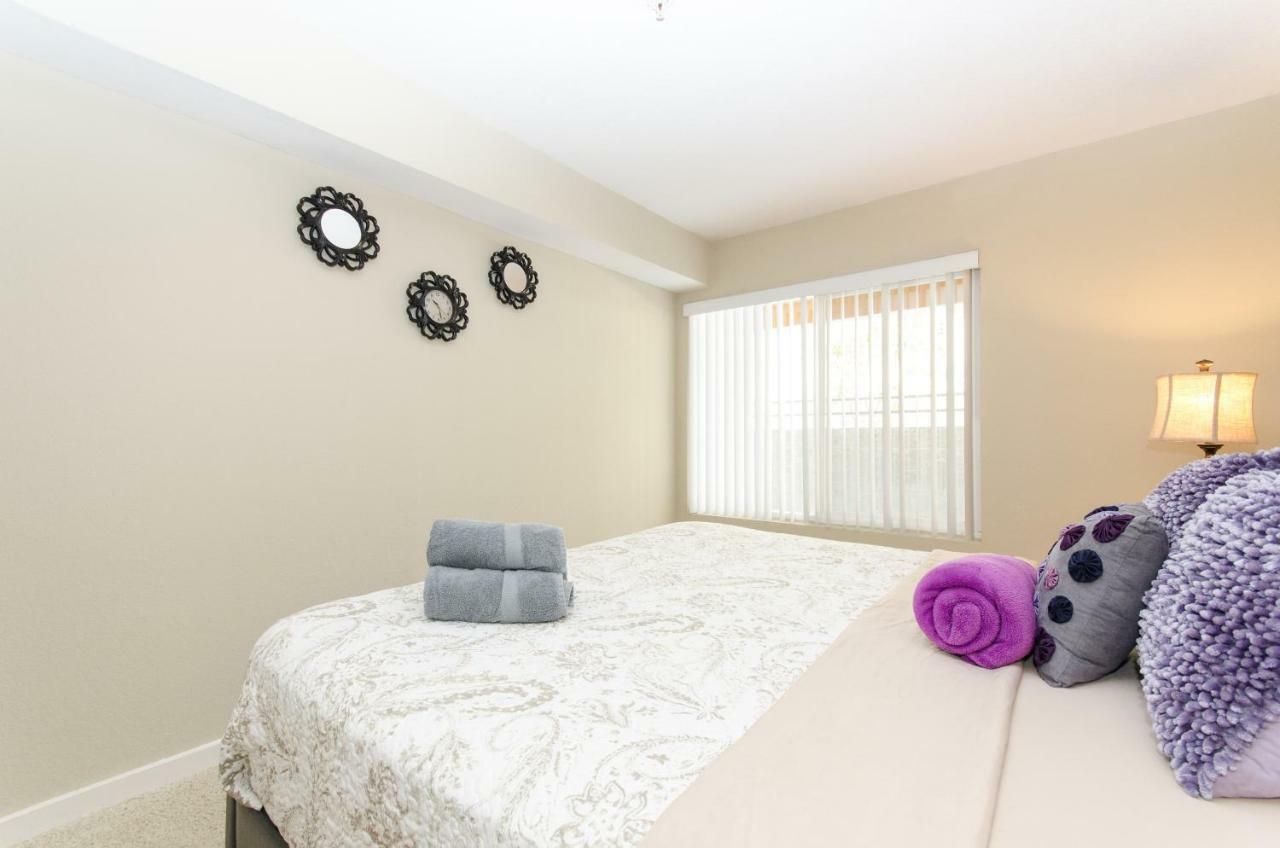 Hollywood Apartment With Balcony Los Angeles Luaran gambar